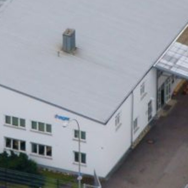 Neubau eines Betriebsgebäudes